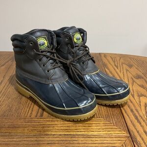 Women's Lace Up Waterproof Foot Boots - Black and Brown